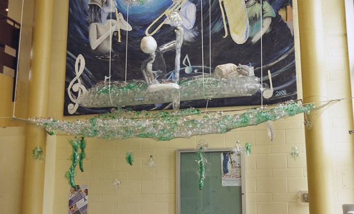 1_sculpture_bouteilles_web